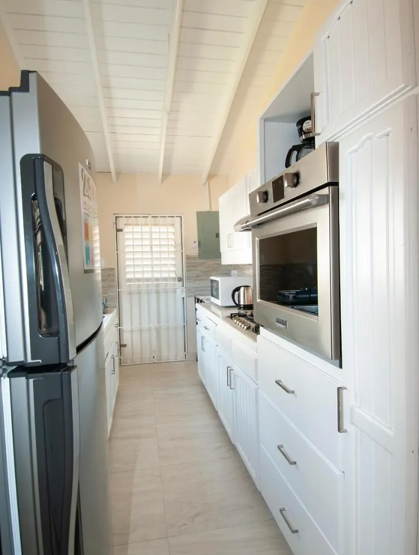 Jaz Cottage Saint James Semesterbostad