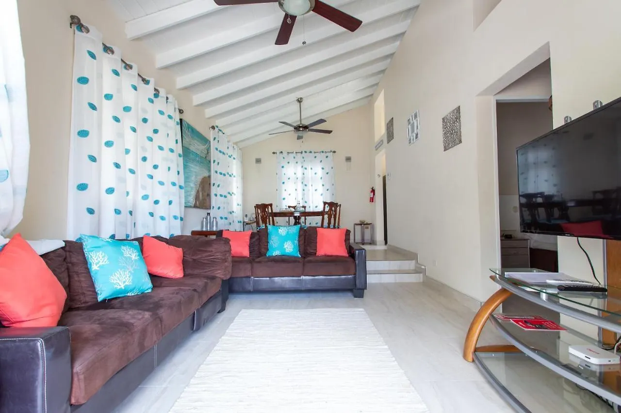 Jaz Cottage Saint James Semesterbostad